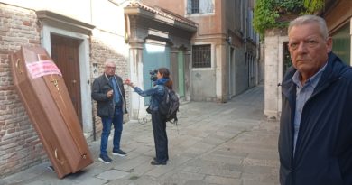 In Consiglio Regionale vietato l’accesso a chi parla del crack delle banche venete