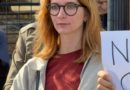 Partecipa al corteo ProPal, candidata del Pd insultata e minacciata sui social