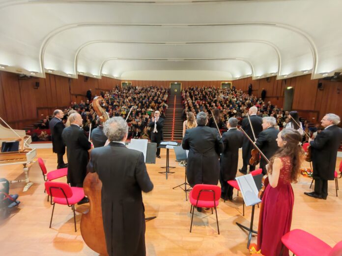 Solisti Veneti al Pollini davanti al pubblico: fotografia d’archivio dell’orchestra