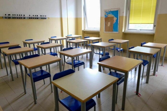 Aula scolastica, foto d’archivio a corredo della notizia sulla mensa di Pionca
