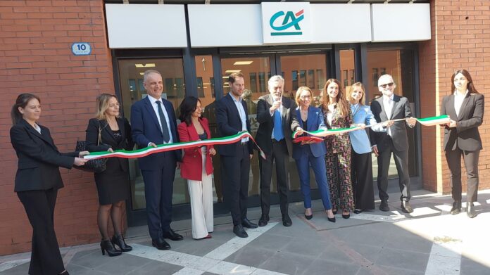 Crédit Agricole, inaugurazione dell’hub di Padova in una fotografia d’archivio