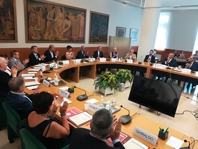Imprese a Padova, riunione alla Camera di Commercio in una foto d’archivio