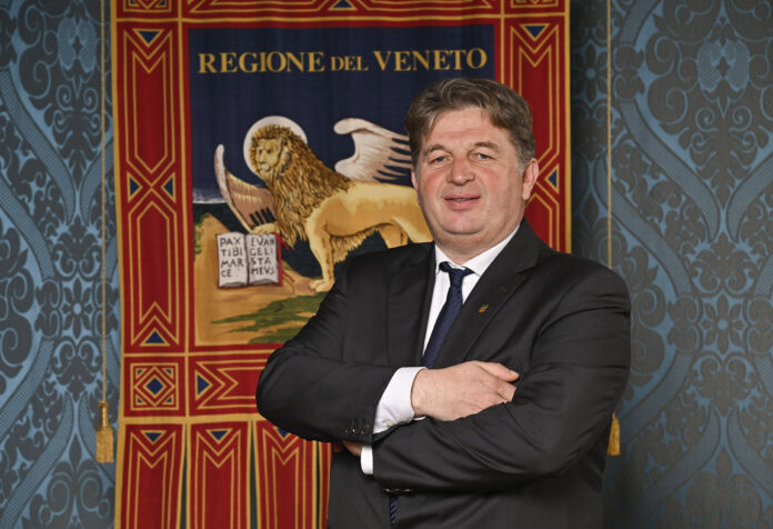 Pink e Valdegamberi: ritratto d’archivio del consigliere Stefano Valdegamberi