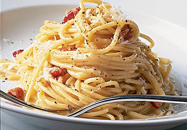 Piatto di pasta italiana, immagine d’archivio per il World Pasta Day